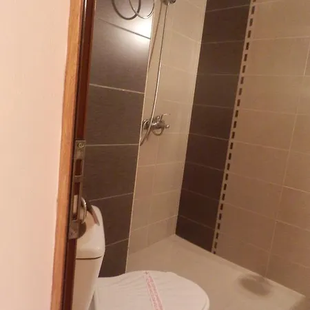 ホテル Peneka ポモリエ