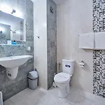 Hotel Peneka 2*